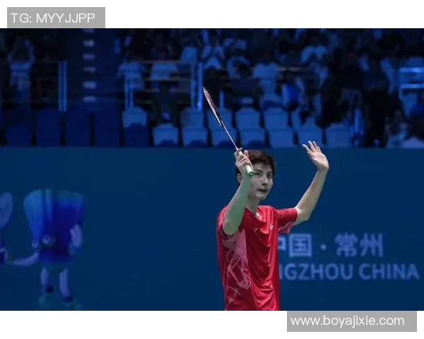 成都羽毛球队在全国羽毛球配合排行榜中荣获第四名的辉煌成就